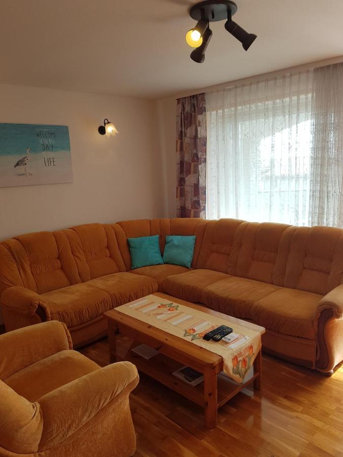 Apartmani Krajnovic Fazana Exterior photo