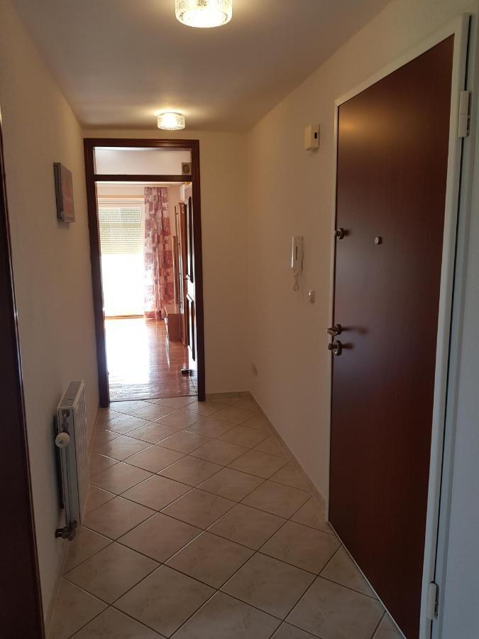 Apartmani Krajnovic Fazana Exterior photo