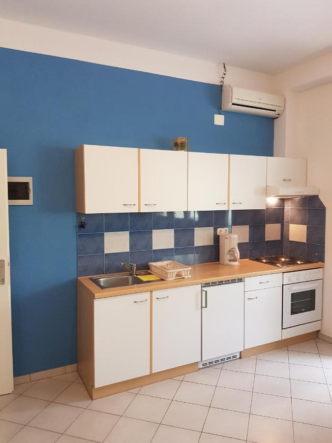 Apartmani Krajnovic Fazana Exterior photo