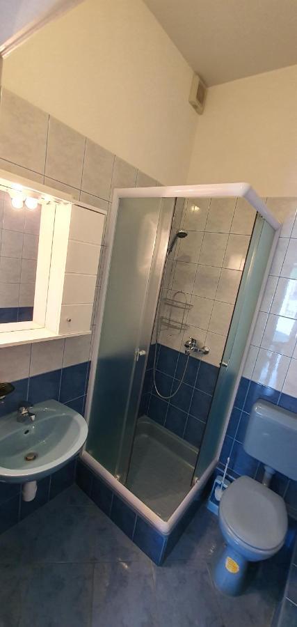 Apartmani Krajnovic Fazana Exterior photo